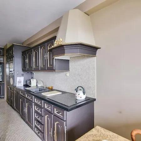Stunning 1 Bedroom Flat Wamazing View On * パリ